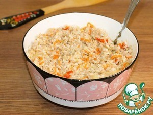 Фаршированный перец, запеченный в творожном соусе