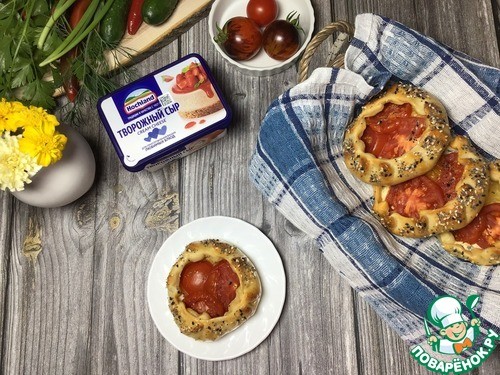 Галеты с помидорами Галеты с помидорами