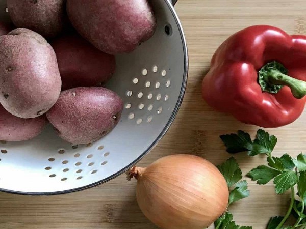 Картофель по-деревенски в домашних условиях. Как приготовить вкусную домашнюю картошку
Картофель по-деревенски в домашних условиях. Как приготовить вкусную домашнюю картошку