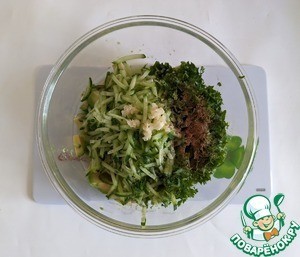 Гарнир из кус-куса с авокадо и огурцом