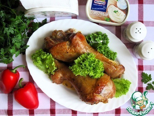 Голени индейки в сливочно-сырном соусе