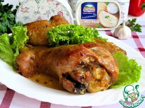 Голени индейки в сливочно-сырном соусе