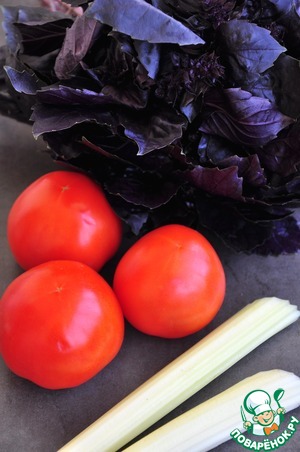 Голубцы баклажановые в ароматном томатном пюре