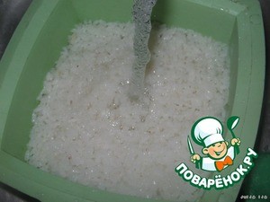 Голубцы, запечeнные под сметанно-луковым соусом