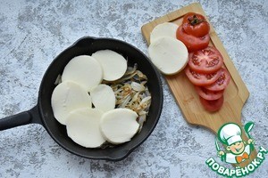 Гратен из моцареллы с хрустящим топпингом Гратен из моцареллы с хрустящим топпингом