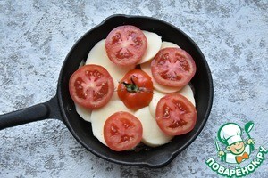 Гратен из моцареллы с хрустящим топпингом Гратен из моцареллы с хрустящим топпингом