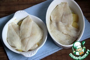 Гратин из картофеля и камбалы под соусом из горгонзолы