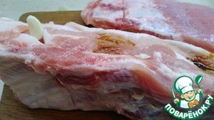 Грудинка, запеченная в рукаве Грудинка, запеченная в рукаве