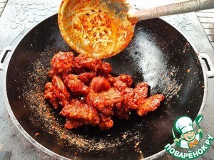 Хрустящие крылышки в остро-сладком соусе Хрустящие крылышки в остро-сладком соусе