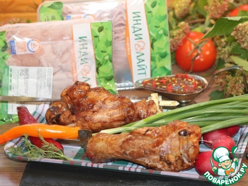 Индюшачьи шашлычки Сатай с арахисовым соусом Индюшачьи шашлычки Сатай с арахисовым соусом