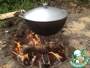 Ягнёнок в казане "По-московски" Ягнёнок в казане "По-московски"