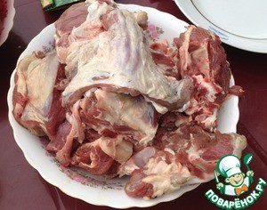 Ягнёнок в казане "По-московски" Ягнёнок в казане "По-московски"