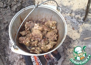 Ягнёнок в казане "По-московски" Ягнёнок в казане "По-московски"