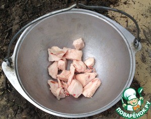 Ягнёнок в казане "По-московски" Ягнёнок в казане "По-московски"