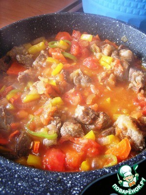 Яхния с бараниной и фасолью