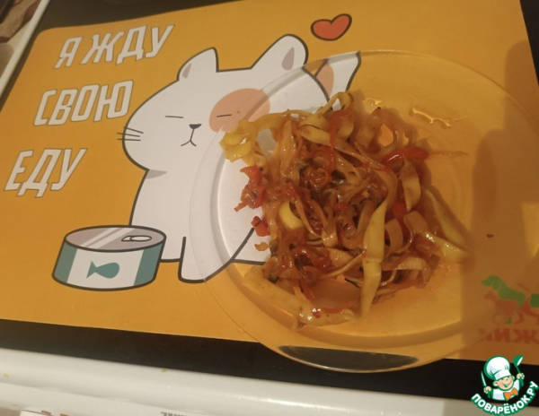 Яичная лапша с кальмаром и овощами Яичная лапша с кальмаром и овощами