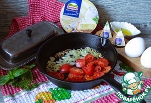 Яичница с плавленым сыром и овощами Яичница с плавленым сыром и овощами