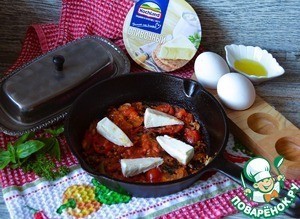 Яичница с плавленым сыром и овощами Яичница с плавленым сыром и овощами