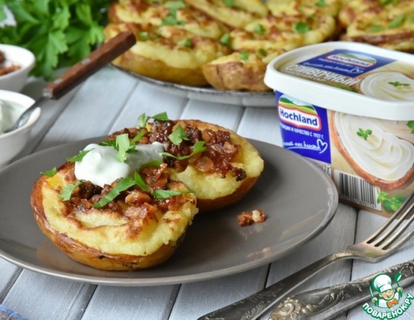 Картофельные шкурки, фаршированные сыром Картофельные шкурки, фаршированные сыром