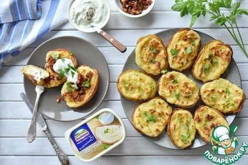 Картофельные шкурки, фаршированные сыром Картофельные шкурки, фаршированные сыром