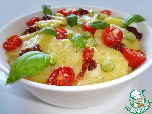 Картофельный гратен с вялеными томатами