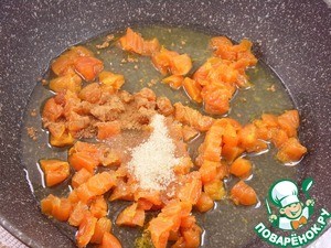 Каша из рисовой поленты с курагой Каша из рисовой поленты с курагой