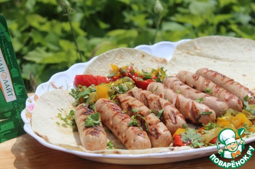 Кисло-сладкие перцы с сосисками Кисло-сладкие перцы с сосисками