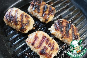 Котлеты-гриль с пикантным медовым соусом Котлеты-гриль с пикантным медовым соусом