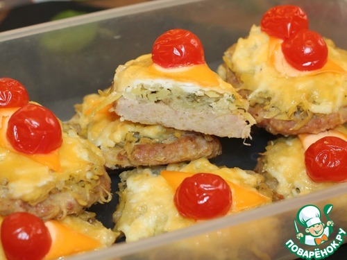 Котлеты из фарша индейки под шубкой Котлеты из фарша индейки под шубкой