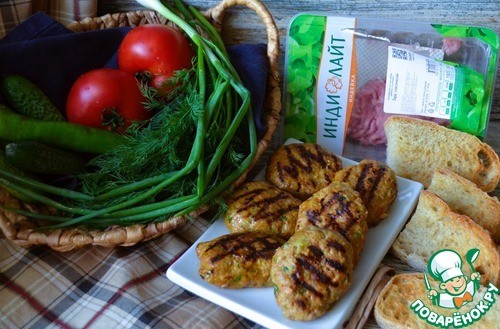 Котлеты из индейки с капустой Котлеты из индейки с капустой