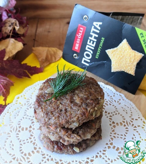 Котлеты из индейки с кукурузной полентой Котлеты из индейки с кукурузной полентой