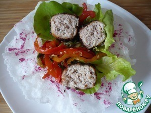 Котлеты из индейки с летним салатом