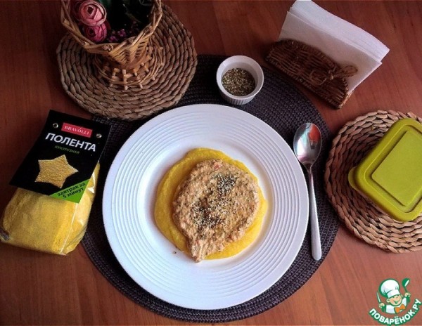 Кукурузная полента с рыбным рийетом Кукурузная полента с рыбным рийетом