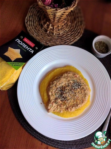 Кукурузная полента с рыбным рийетом Кукурузная полента с рыбным рийетом