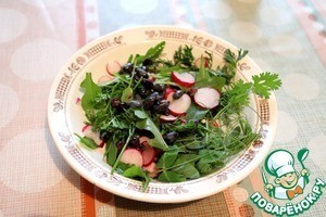 Купаты на углях с соусом из жимолости Купаты на углях с соусом из жимолости