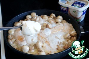 Курица с шампиньонами в сливочном соусе Курица с шампиньонами в сливочном соусе