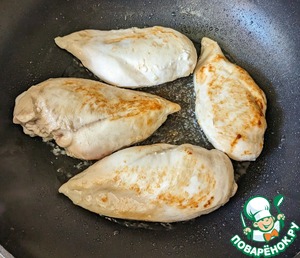 Куриная грудка в кокосово-лаймовом соусе