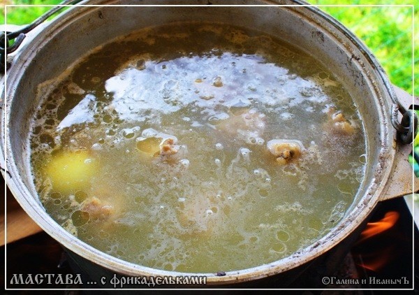 Мастава с фрикадельками Мастава с фрикадельками
