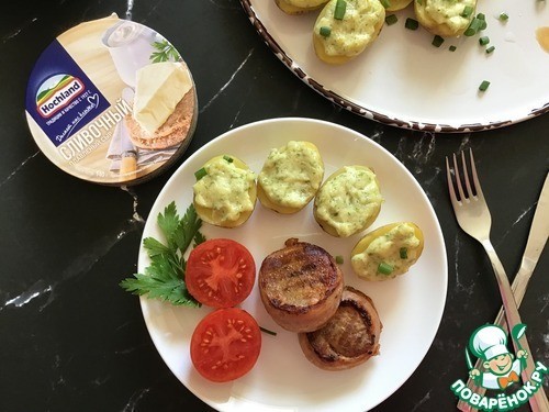 Медальоны из свинины с запеченным картофелем Медальоны из свинины с запеченным картофелем