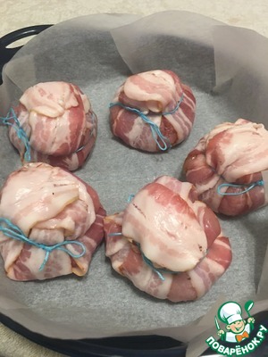 Мешочки из свинины с начинкой Мешочки из свинины с начинкой