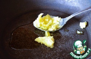 Мини-купаты с томатами и чесноком