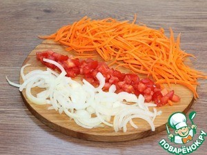 Минтай под шапочкой с сырным соусом