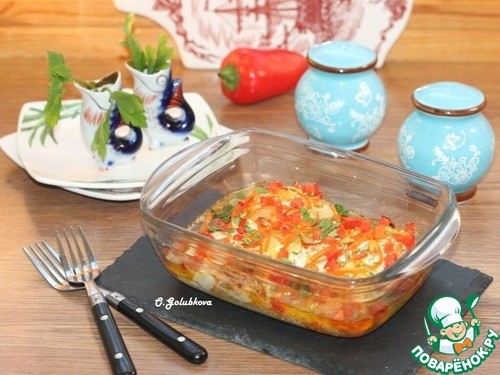 Минтай под шапочкой с сырным соусом