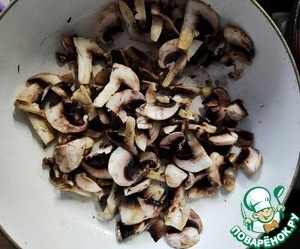 Мясной рулет с грибами Мясной рулет с грибами