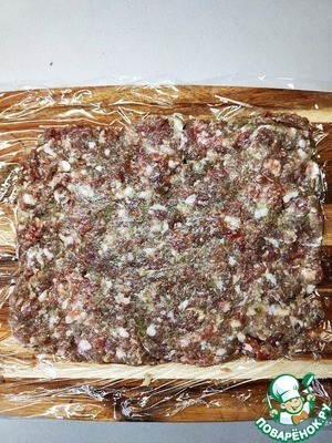 Мясной рулет с грибами Мясной рулет с грибами