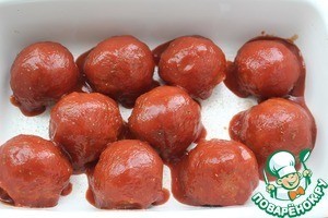 Мясные шарики из индейки с капустой