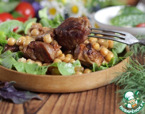 Мясо молодого барашка с нутом Мясо молодого барашка с нутом