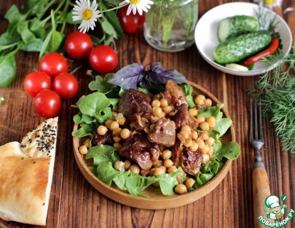 Мясо молодого барашка с нутом Мясо молодого барашка с нутом