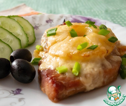 Мясо с ананасом