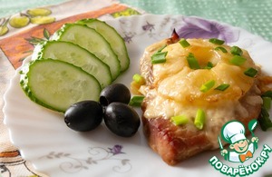 Мясо с ананасом
